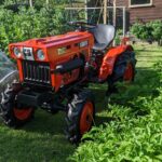 Kubota B7001