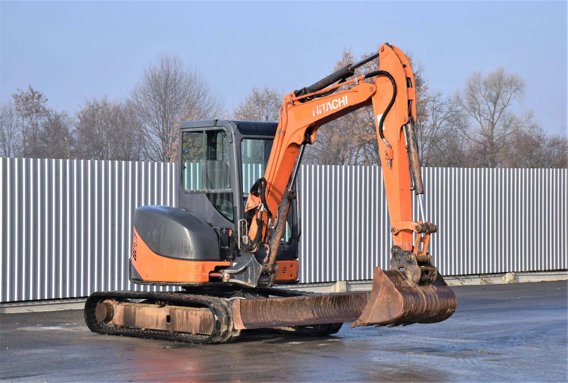 m5.webp HITACHI ZX48U-3 CLR, 5T + 3 GODETS – Image 1