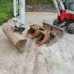 TAKEUCHI TB014, 1,5T + 5 GODETS
