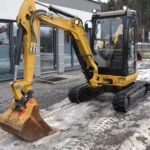 CATERPILLAR 302.7 DCR, 2,67T + 3 GODETS